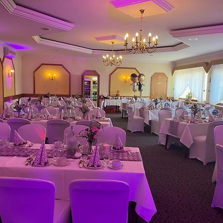 Hotel Geromont Plaidt Екстериор снимка