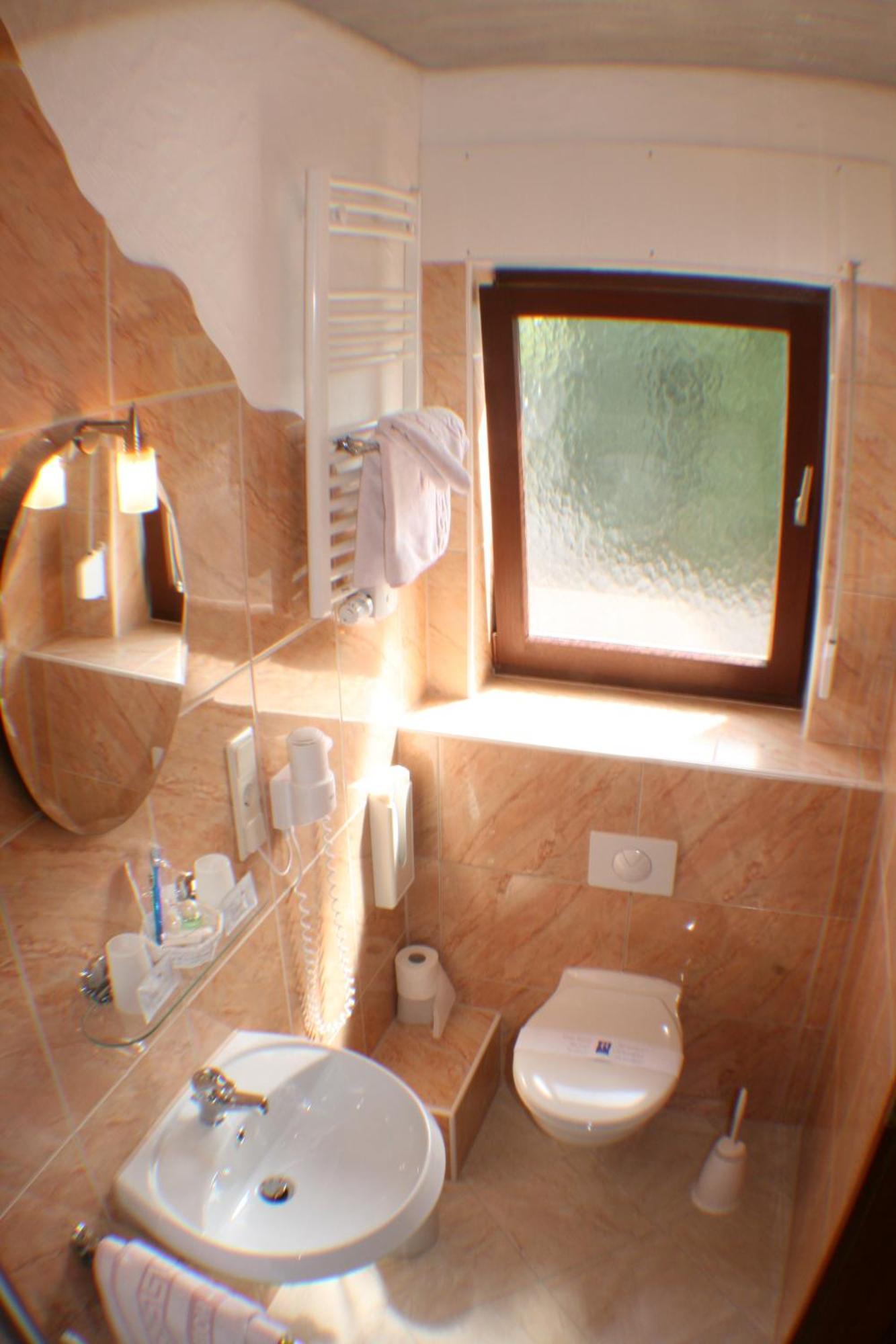 Hotel Geromont Plaidt Стая снимка